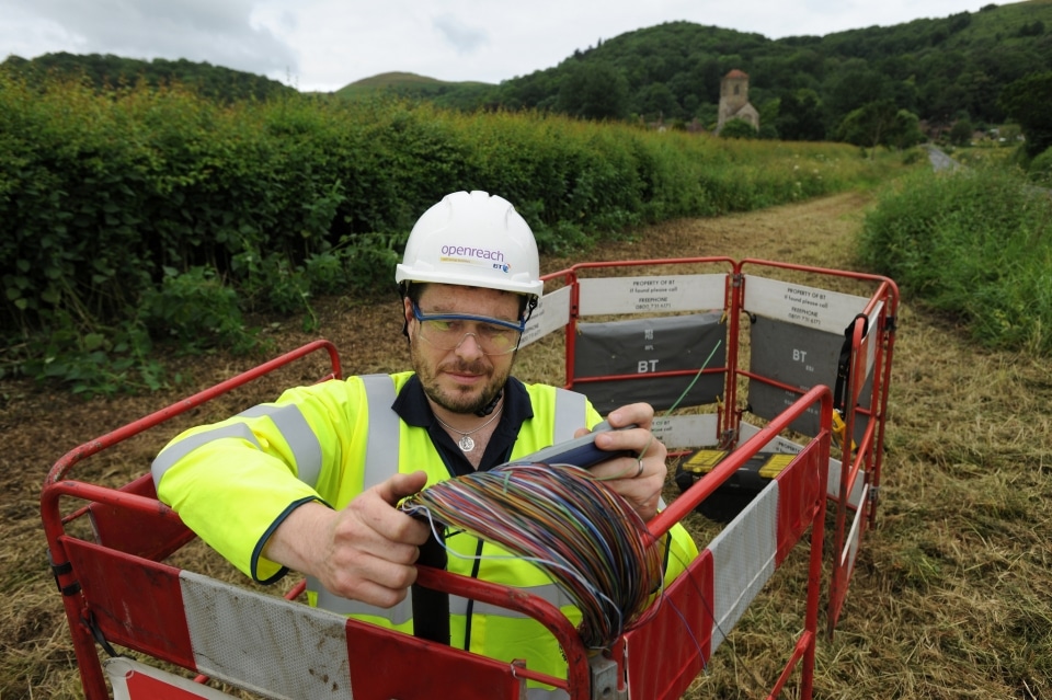 Thousands more Worcestershire households and businesses to get fibre broadband boost thanks to £3.7 million expansion